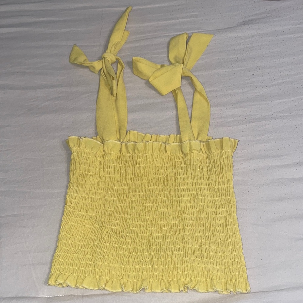 Tie shoulder top